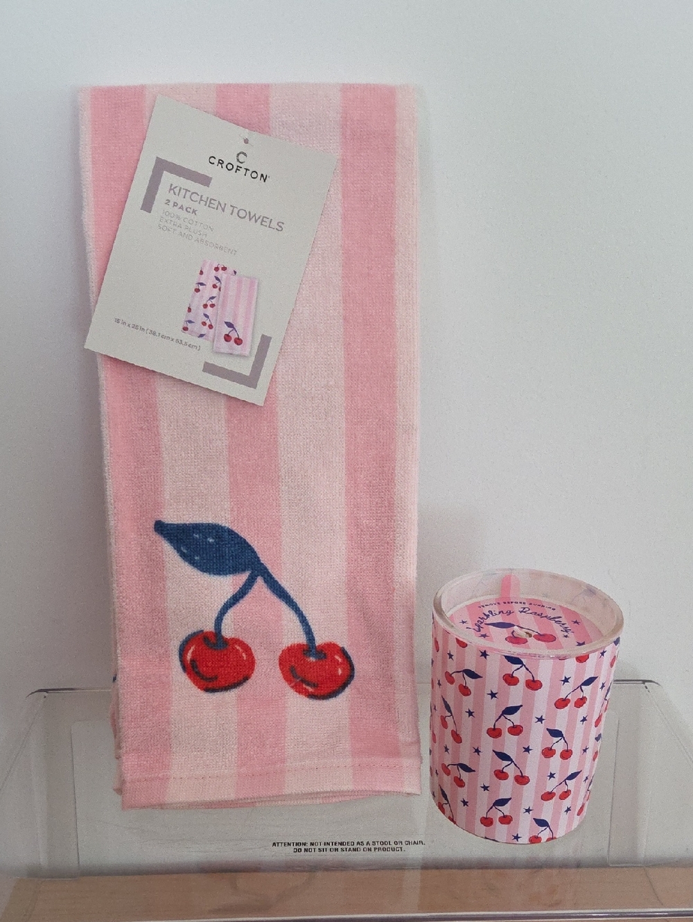 Croton NWT Pink Cherry Stripe Set Of 2 Towels & Raspberry Lemonade Candle